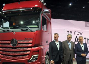 Daimler, 2018 IAA Ticari Araçlar Fuarı’nda Kamyon, Otobüs ve Hafif Ticari Araçlarıyla Gövde Gösterisi Yapıyor
