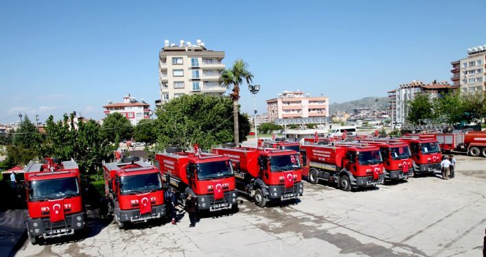 HBB, İtfaiye Filosunu 14 Yeni Araçla Güçlendirdi