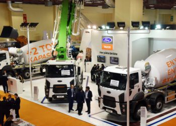 Ford Trucks, Beton Fuarı’nda Yeni Beton Pompası ve Hafifletilmiş Mikser Serisini Görücüye Çıkardı