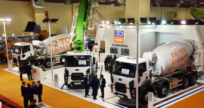 Ford Trucks, Beton Fuarı’nda Yeni Beton Pompası ve Hafifletilmiş Mikser Serisini Görücüye Çıkardı