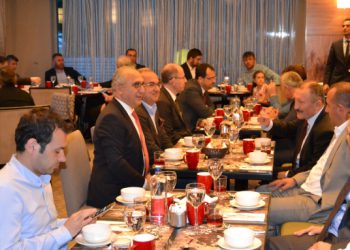 Geleneksel Arüsder İftar Yemeği Cnr Fuarcılık Destekleriyle Gerçekleşti