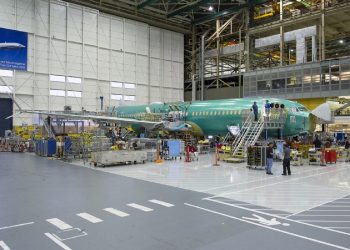 Boeing ilk 737 MAX’ın Son Montajına Başladı