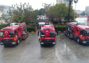 Hatay Büyükşehir Belediyesi İtfaiye Filosuna 3 Araç Daha Ekledi