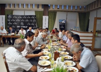 OKT Ailesi, Aydın Halkı İle Geleneksel İftar Yemeği’nde Buluştu
