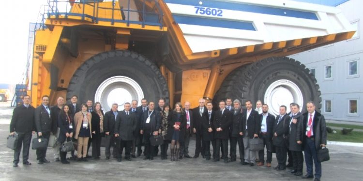 Oib, Yeni Pazar Arayışında Hız Kesmiyor… Otomotiv Endüstrisi, Belarus’a Çıkarma Yaptı
