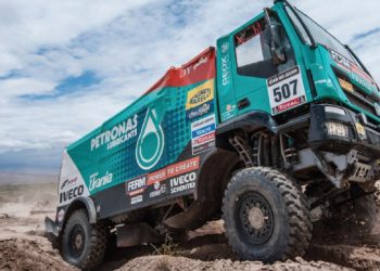Dakar 2013: İlk 10’da iki Iveco; De Rooy 4., Kuipers 9.