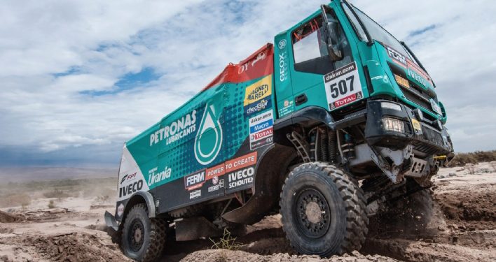 Dakar 2013: İlk 10’da iki Iveco; De Rooy 4., Kuipers 9.