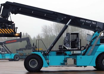 Konecranes’ten Dünyanın İlk Hibrid Konteyner İstifleyicisi