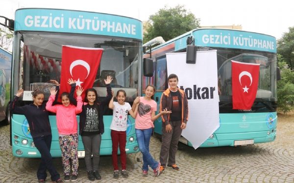Otokar’ın Gezici Kütüphaneleri 10’a Yükseldi