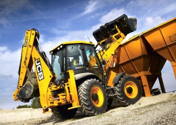Sif İş Makinaları’ndan Yine Bir İlk: Jcb Kazıcı-Yükleyicilerin Bakım Aralığı Artık 500 Saat!
