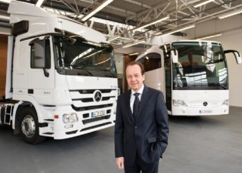 Mercedes-Benz Türk 2014’ün İlk Yarısında da Liderliğini Sürdürdü ve İlk 6 Ayı Rekorlarla Kapattı