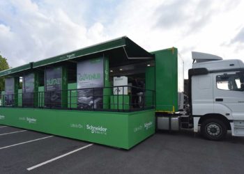 Schneider Electric, İnovasyon Tır’ı ile Bursa’daydı