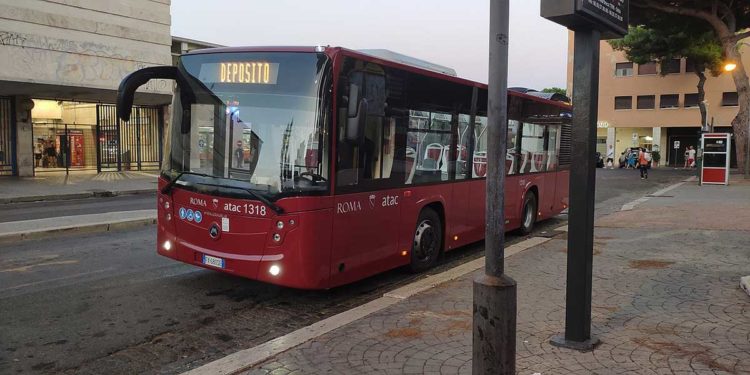 Karsan, Industria Italiana Autobus için ihraç ettiği araçlarda Continental’in ContiPressureCheck teknolojisini kullanıyor