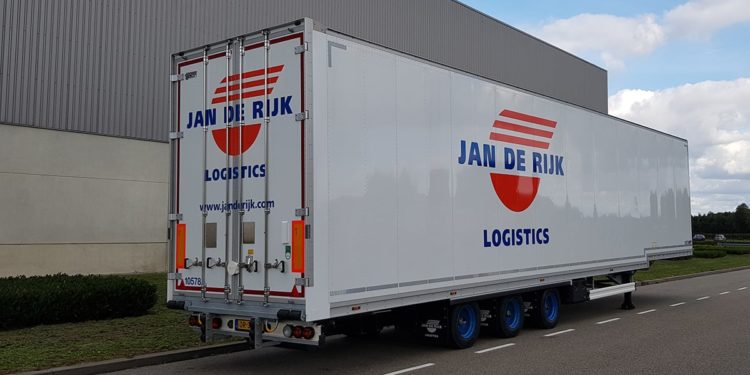 Hollandalı Taşımacılık Devi Jan De Rıjk’in Filo Yatırımında Tercihi Yine Tırsan