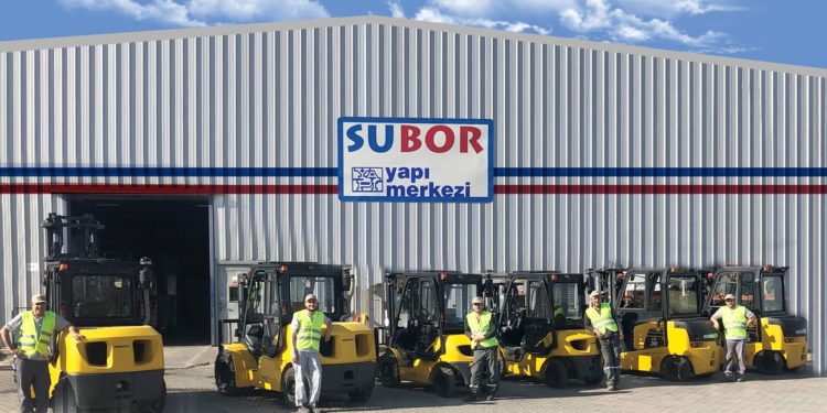 Temsa İş Makinaları kiralama hizmetiyle de firmaların yanında