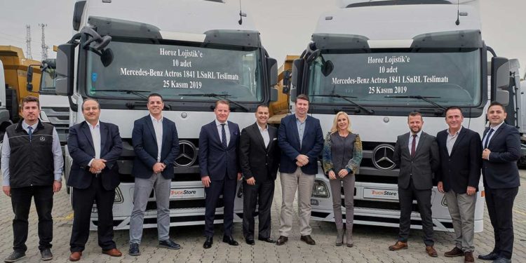 TruckStore güvencesiyle Horoz Lojistik’e 10 adet Actros 1841 LSnRL çekici teslim edildi