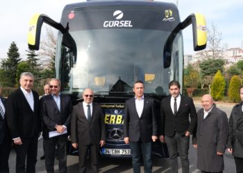 Gürsel Turizm’den Fenerbahçe Spor Kulübü’ne özel tasarım Mercedes-Benz Tourismo