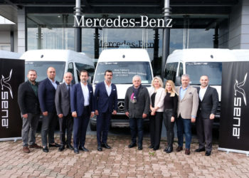 Mercedes-Benz Türk’ten Sena Turizm Filosuna 50 Adet Araç Teslimatı