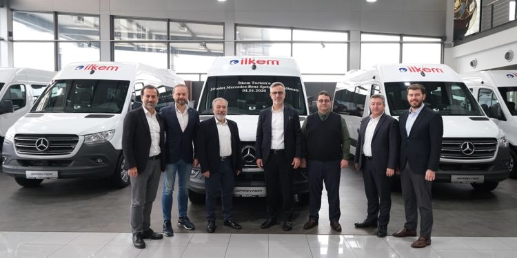 Mercedes Benz Otomotiv Ticaret ve Hizmetler A.Ş., 2020’nin ilk teslimatını İlkem Turizm’e 20 adet Yeni Sprinter ile gerçekleştirdi