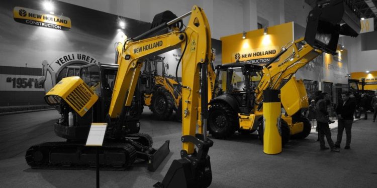 Türk Traktör’ün Ankara Fabrikası’nda Üretilen New Holland’ın Yerli Üretim Kazıcı Yükleyicileri Kullanıcılarıyla İlk Kez İzmir AGRO EXPO 2020’de Buluşuyor