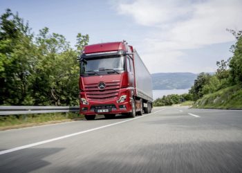Mercedes-Benz Yeni Actros Türkiye’yi geziyor