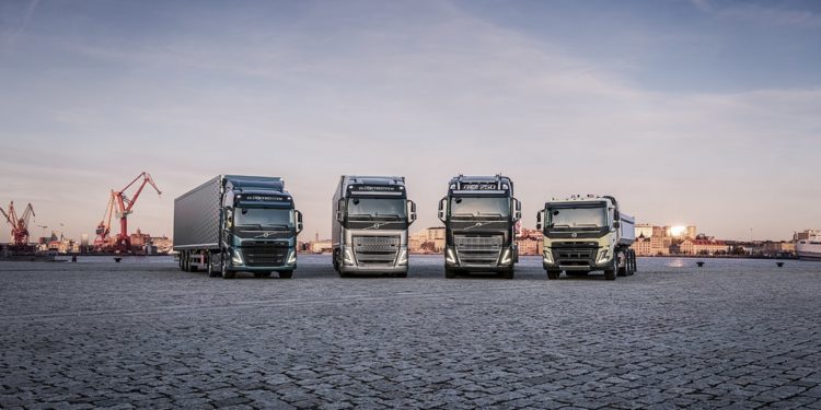 Volvo Trucks, sürücü odaklı yeni nesil ağır ticari araçlarının tanıtımını gerçekleştirdi.