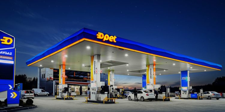 ​OPET’ten Küçük Bir Teşekkür: Sağlık çalışanlarına Yüzde 5 Yakıt Puan
