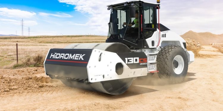 HİDROMEK 7’İNCİ KEZ ‘DÜNYANIN EN BÜYÜKLERİ’ ARASINDA