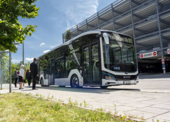 MAN’ın 50 yıllık elektrikli otobüs tecrübesi Automotive Brand Contest ‘Tasarım Ödülü’ ile taçlandı