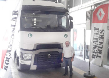 MERMER NAKLİYESİNDE RENAULT TRUCKS TAM GÜÇTE