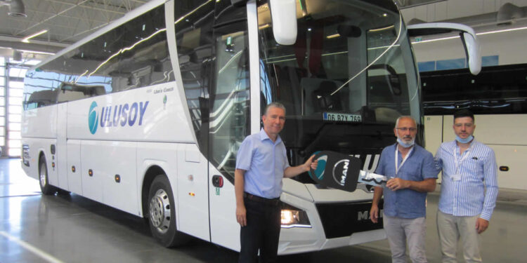 ULUSOY Bireysel yatırımcısı GENOL Turizm de ”yola ödüllü MAN Lion’s Coach ile devam” dedi