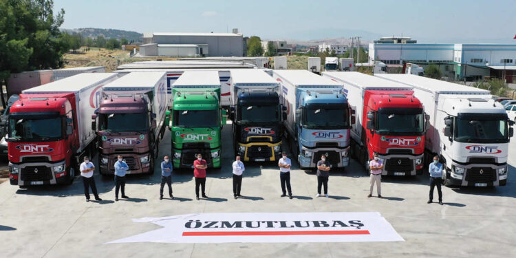 DNT’NİN RENAULT TRUCKS İLE BÜYÜK FİLO YATIRIMI