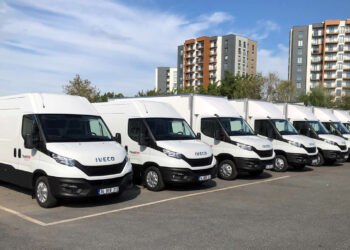 IVECO’dan Transpop Lojistik’e 12 adet Daily Teslimatı