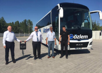 Çankırı’nın güçlü firması ÖZLEM Seyahat , filosunu ‘Yılın Otobüsü’ MAN Lion’s Coach ile güçlendirdi