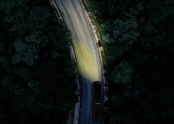 Anadolu Isuzu sürücüler için geliştirdiği “Elektrik Elektronik Sistem Mimarisi”ile sektöre öncülük ediyor.