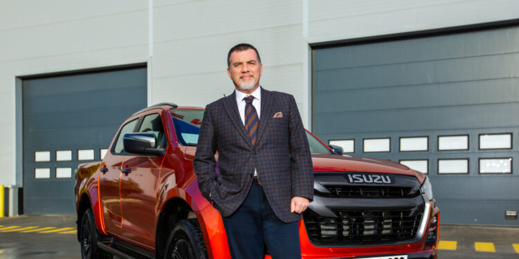 Isuzu’nun pick-up pazarındaki iddiası D-Max yepyeni tasarımıyla yollarda