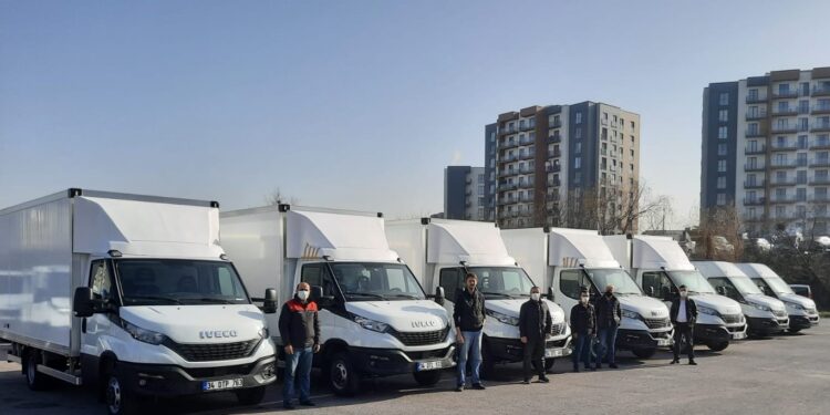 IVECO Otomotiv’den 21 adet Daily teslimatı
