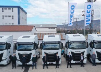 IVECO’dan Ordu’ya 5 adet S-WAY çekici teslimatı